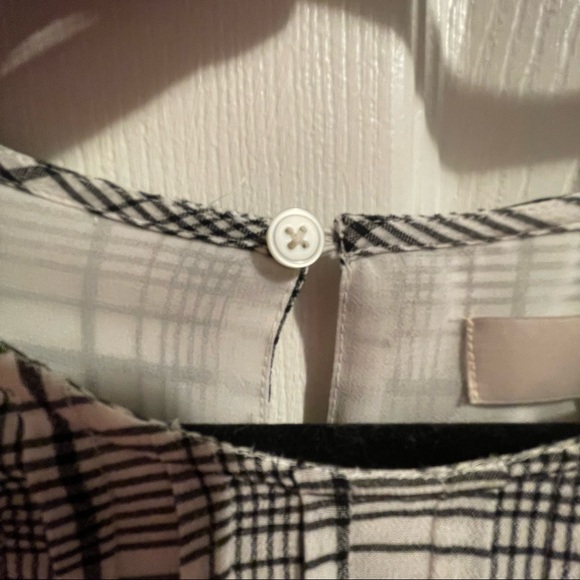 *DONATED* LOFT | Women’s Dress | Grey White Checker Pattern | Size M - Picture 7 of 7